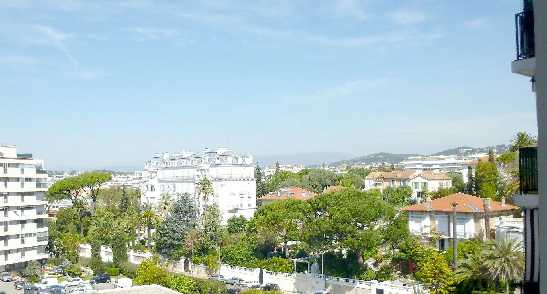 Azur Best Hoursing Cannes