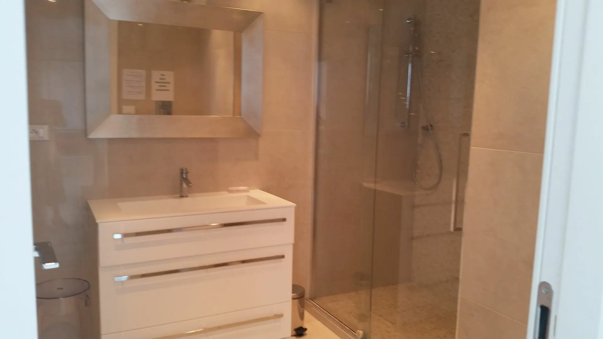 Apartment Azur Best Hoursing Cannes